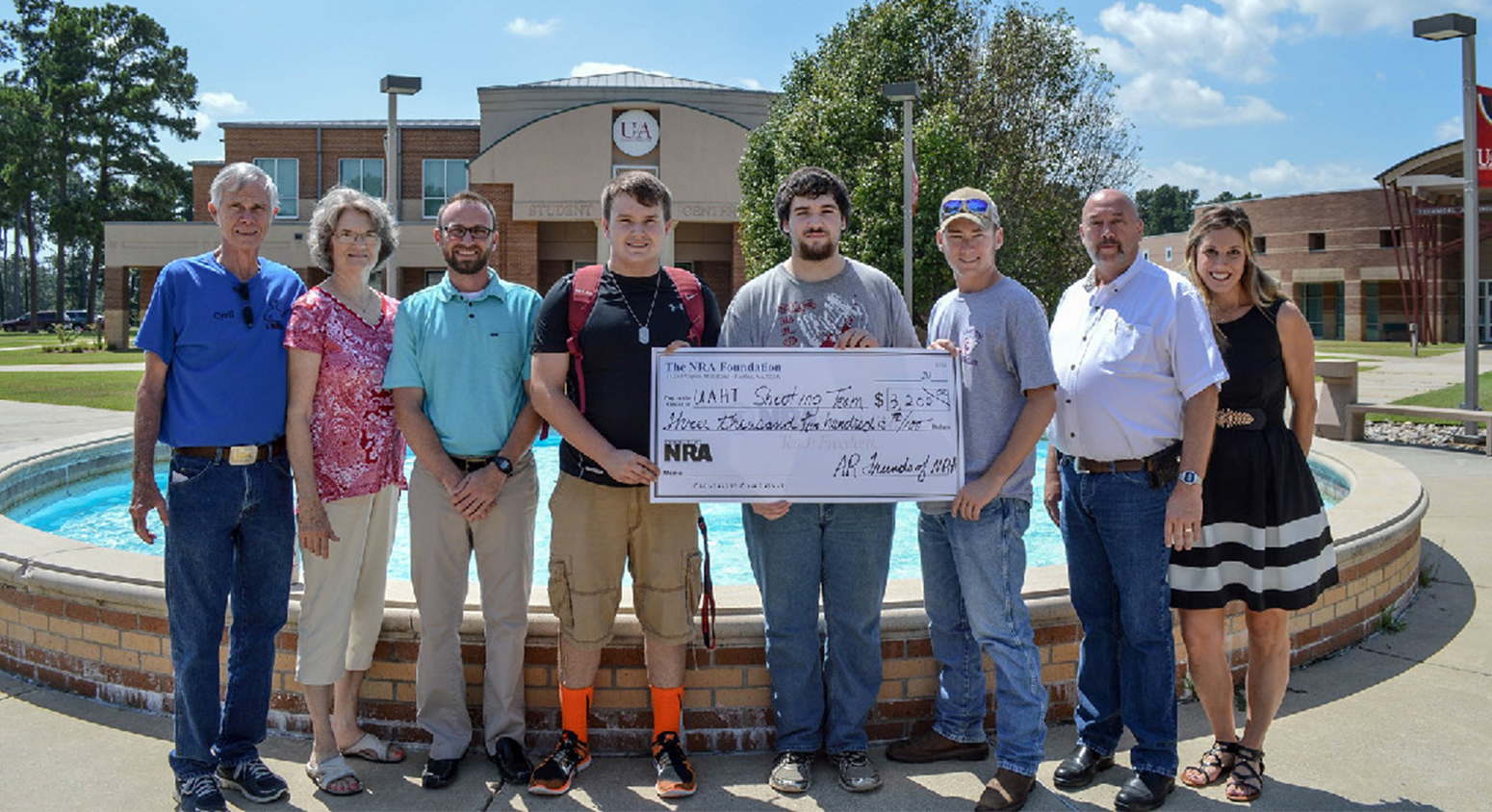 NRA Awards $3,200 Grant to Collegiate Shooting Team