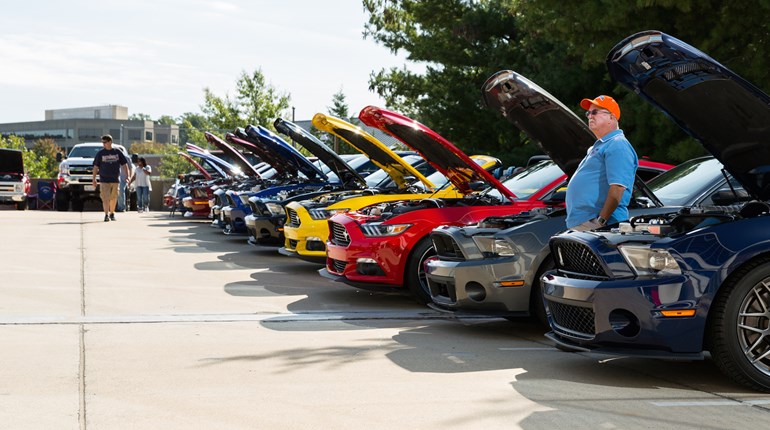 NRA Blog | Cool cars, terrific trucks draw great crowd at NRA Car & Truck Show
