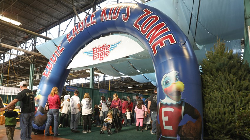 Eddie Eagle Kid Zone Drawing Big Crowds 