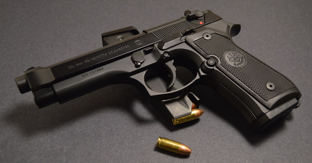 NRA Blog | Remembering How the Beretta M9 Became America's Sidearm