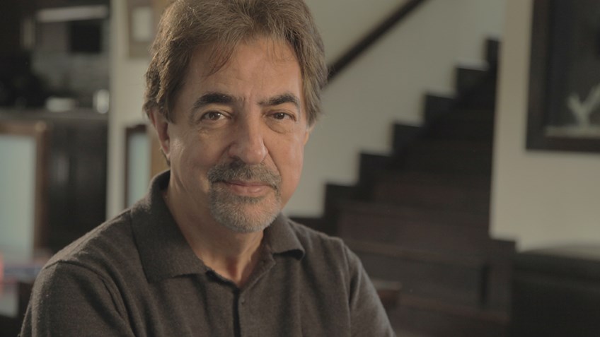 Joe Mantegna, Gun Stories, and a Three-Generation Shotgun 